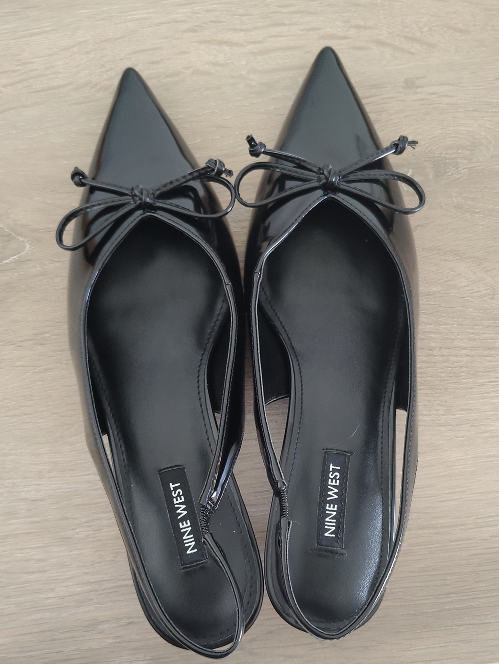 Nine West Black Patent Pointed Toe Bow Slingback Flats